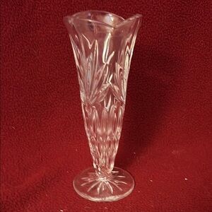 Elegant Crystal Vase